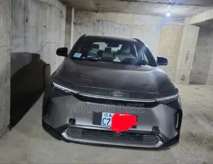 Toyota bZ4X 2023 Gray