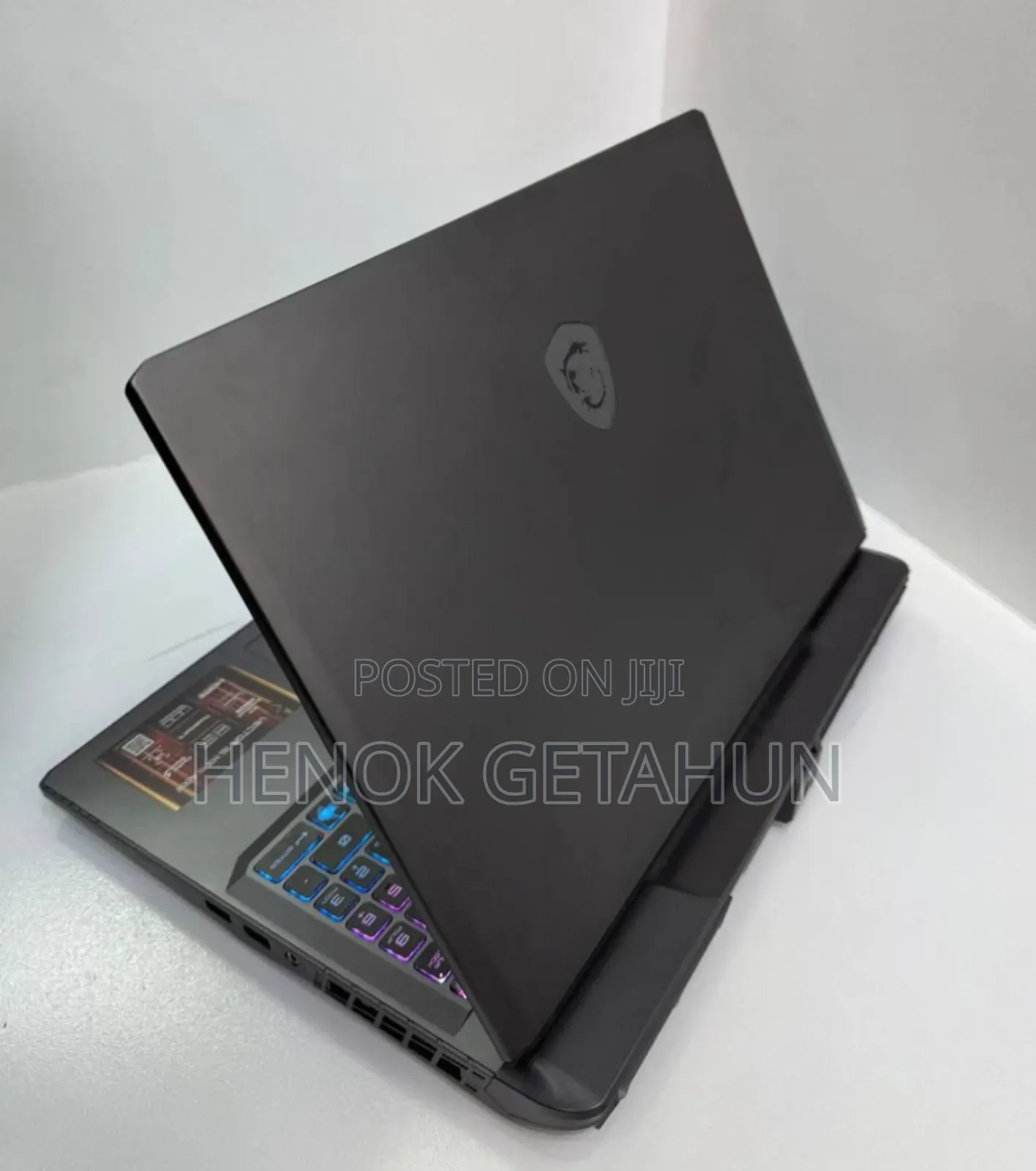New Laptop MSI Vector 16 HX AI A2XWIG 32GB Intel Core Ultra 7 SSD 512GB