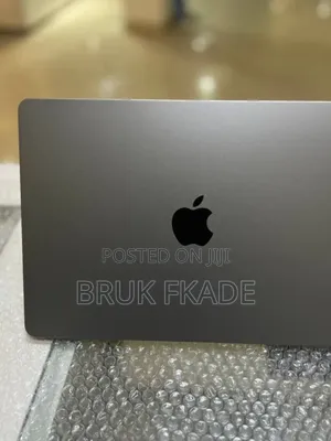 New Laptop Apple MacBook Air 2023 M2 8GB Apple M2 SSD 256GB