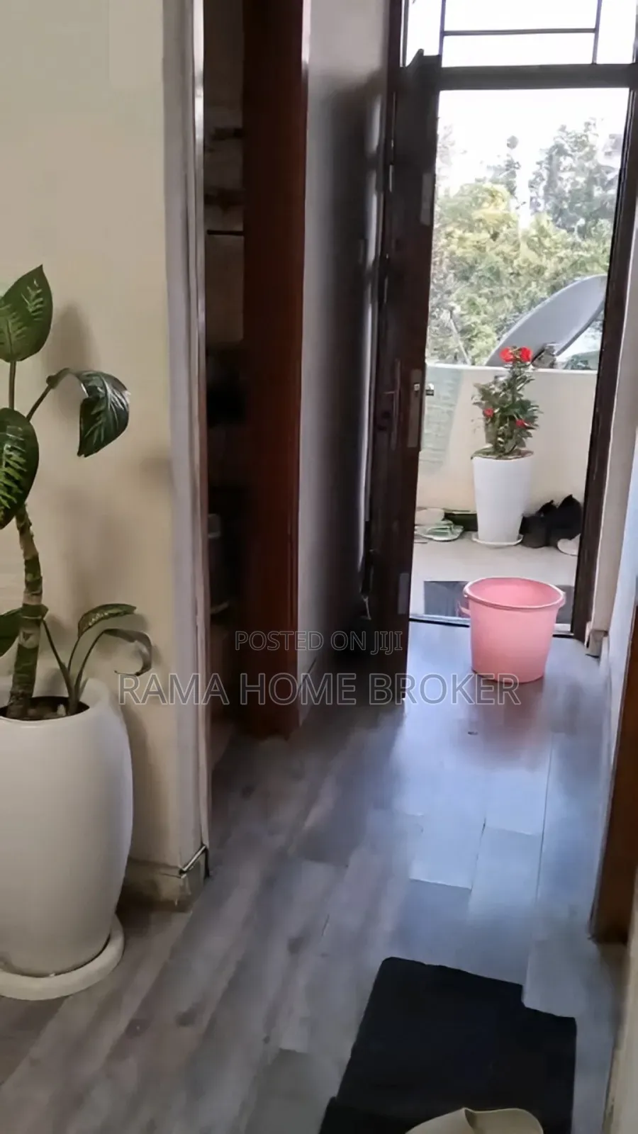 Furnished 2bdrm Condo in ቆሬ ኮንዶሚኒየም, Yeka for sale