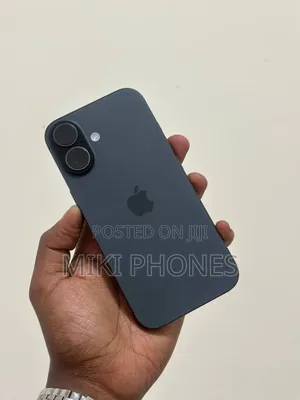 New Apple iPhone 16 128 GB Black