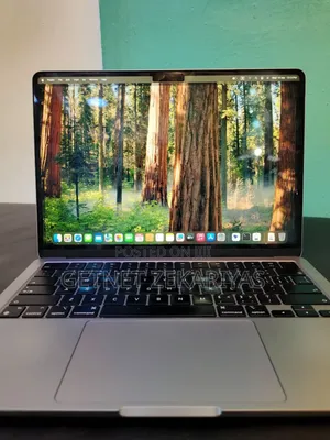 New Laptop Apple MacBook Air 2022 M2 8GB Apple M2 SSD 256GB