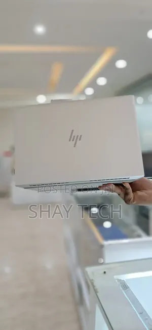 New Laptop HP EliteBook 1030 16GB Intel Core i5 SSD 512GB