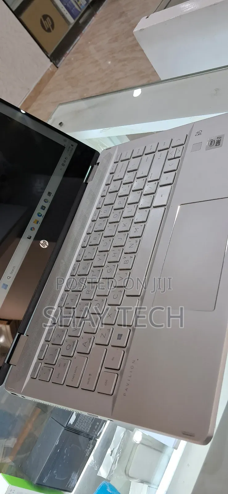 New Laptop HP Pavilion X360 8GB Intel Core i7 HDD+SSD 1T