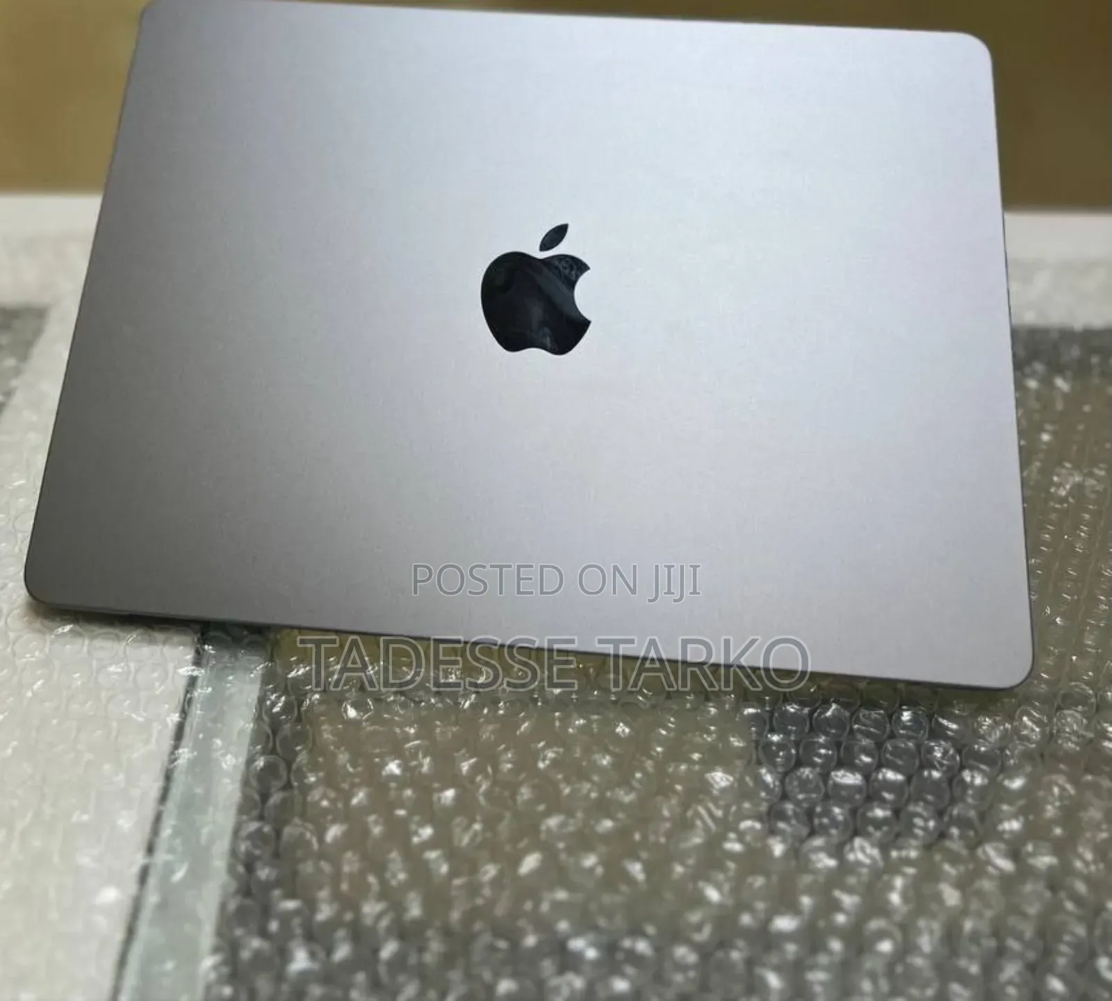 New Laptop Apple MacBook Air 2023 M2 8GB Apple M2 SSD 256GB