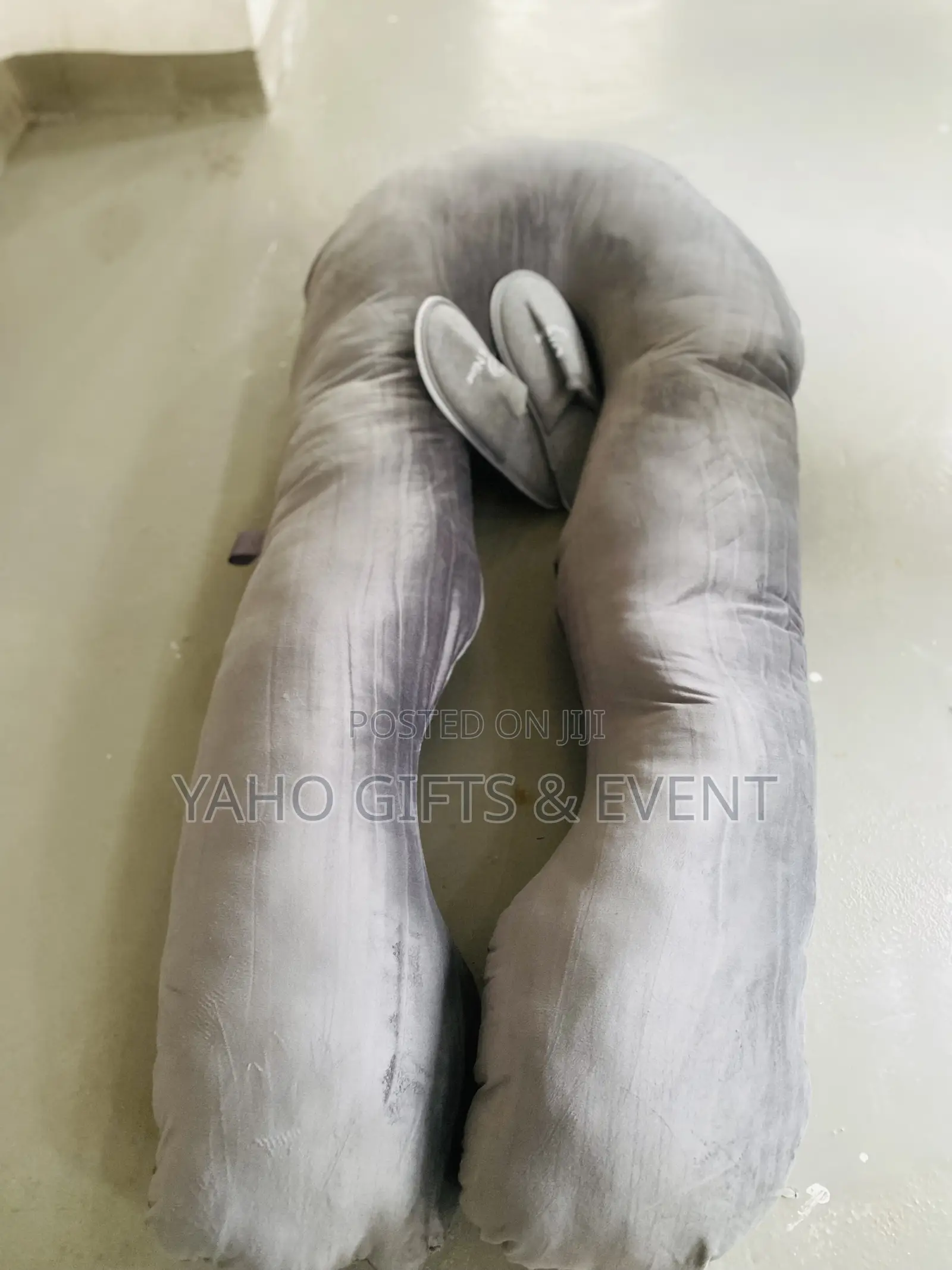 Maternity Pillow (ደንገል)