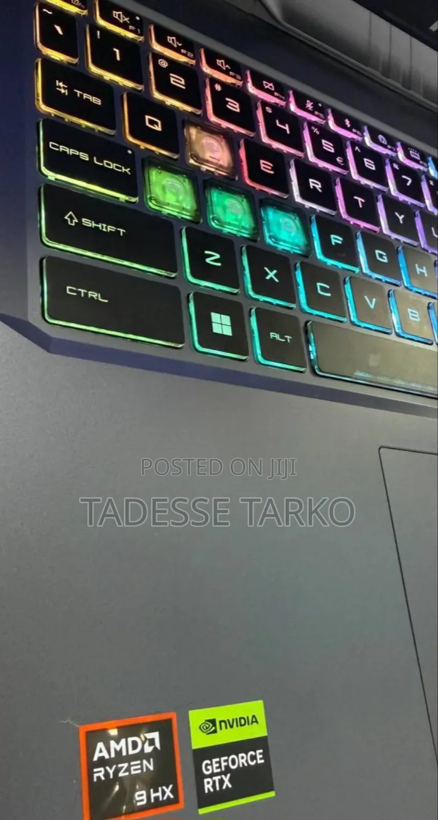 New Laptop MSI Vector 16 HX AI A2XWIG 32GB AMD Ryzen 9 SSD 1T