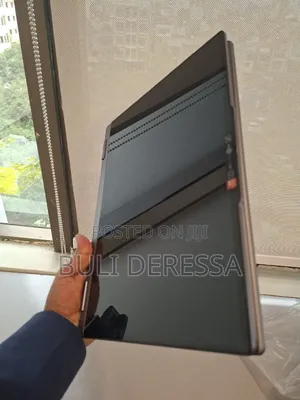 New Laptop Lenovo IdeaPad 520 8GB Intel Core i3 SSD 512GB