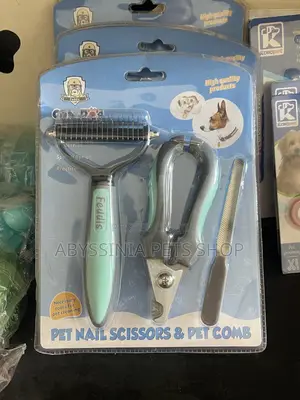 Dog Nail Clipper and Pet Comb