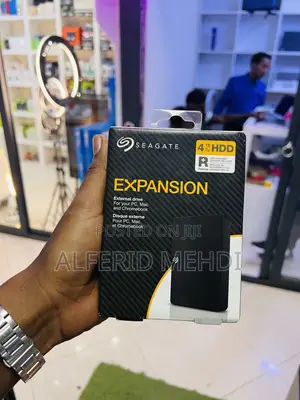 Sigate 4tb Storage