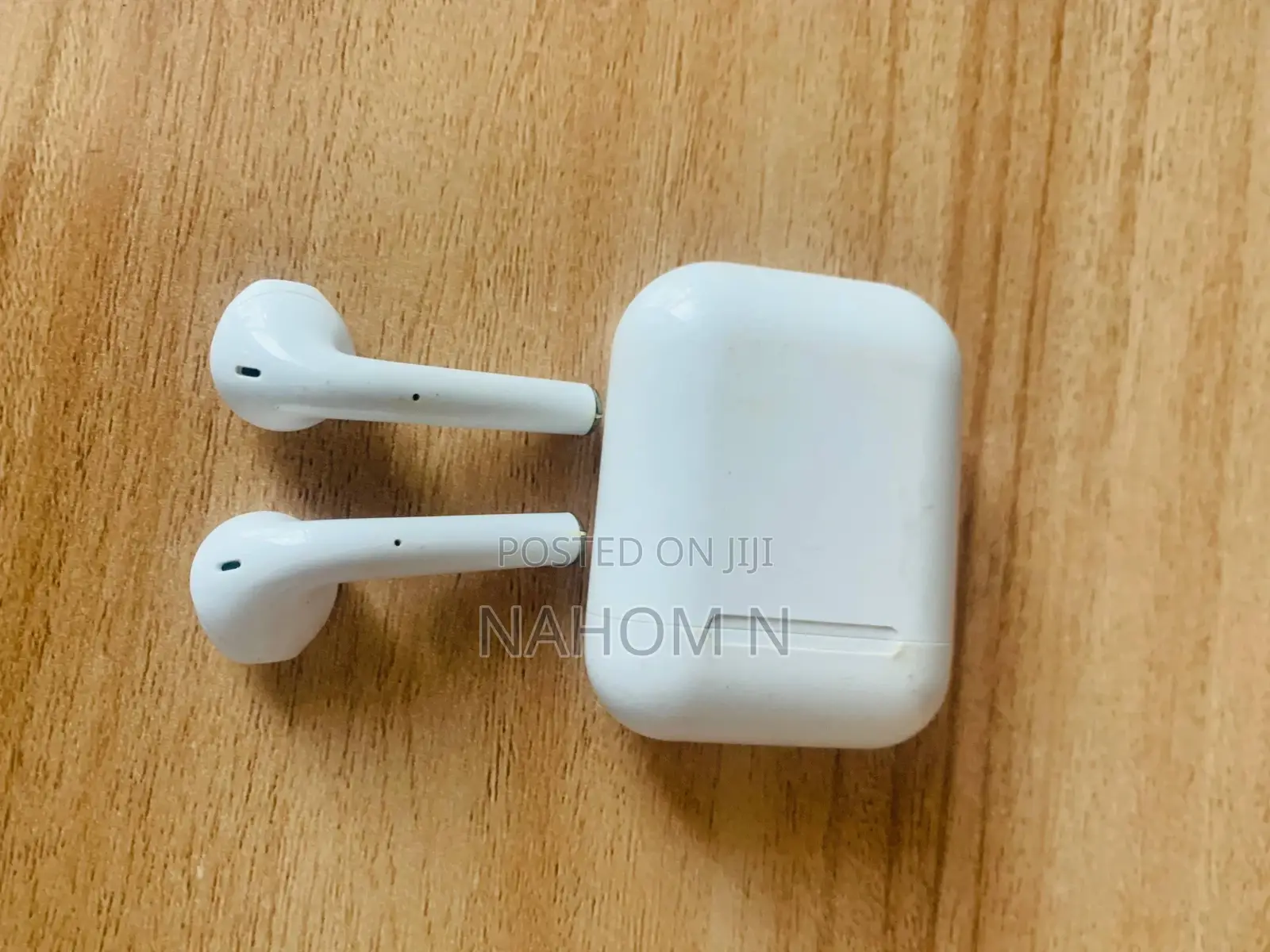 I12 Wireless Earbuds