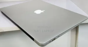 New Laptop Apple MacBook Pro 2015 8GB Intel Core i5 SSD 128GB