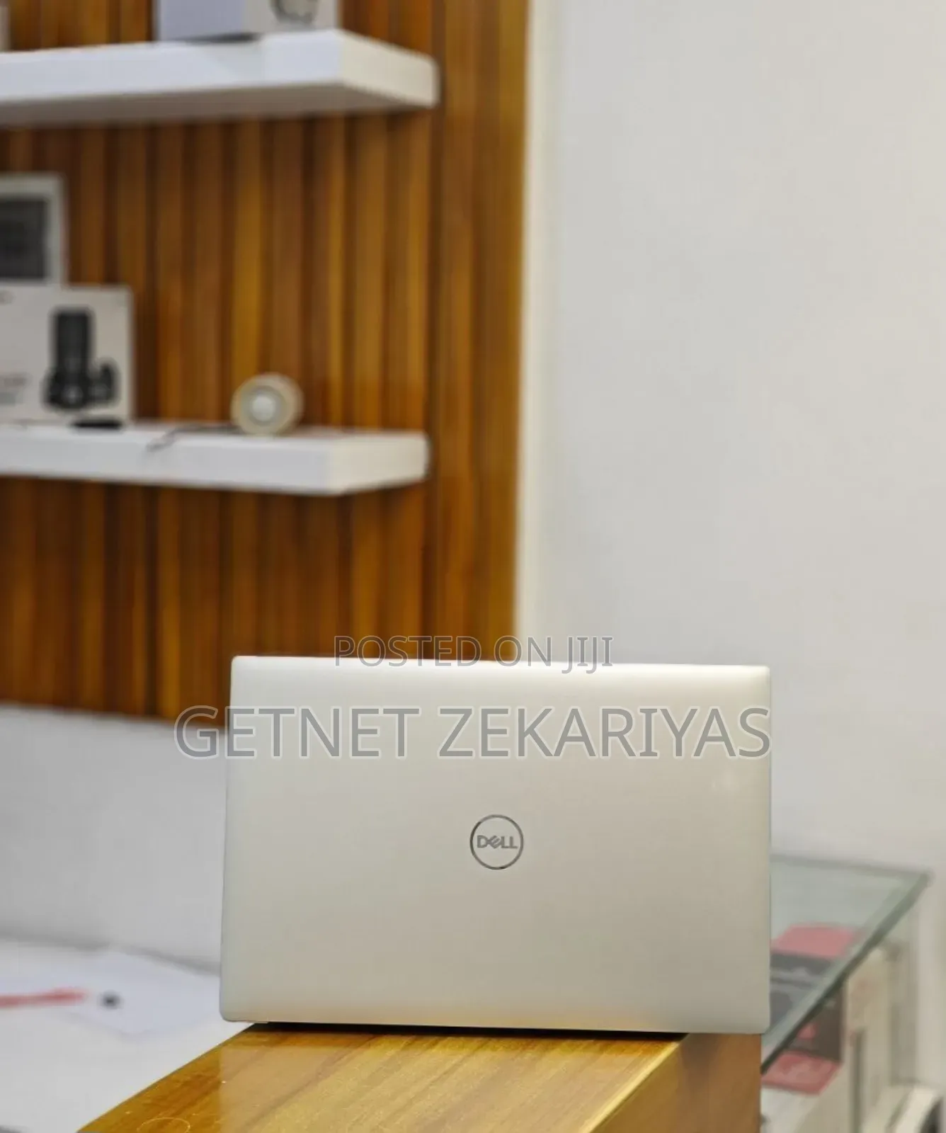 New Laptop Dell XPS 15 16GB Intel Core i9 SSD 512GB