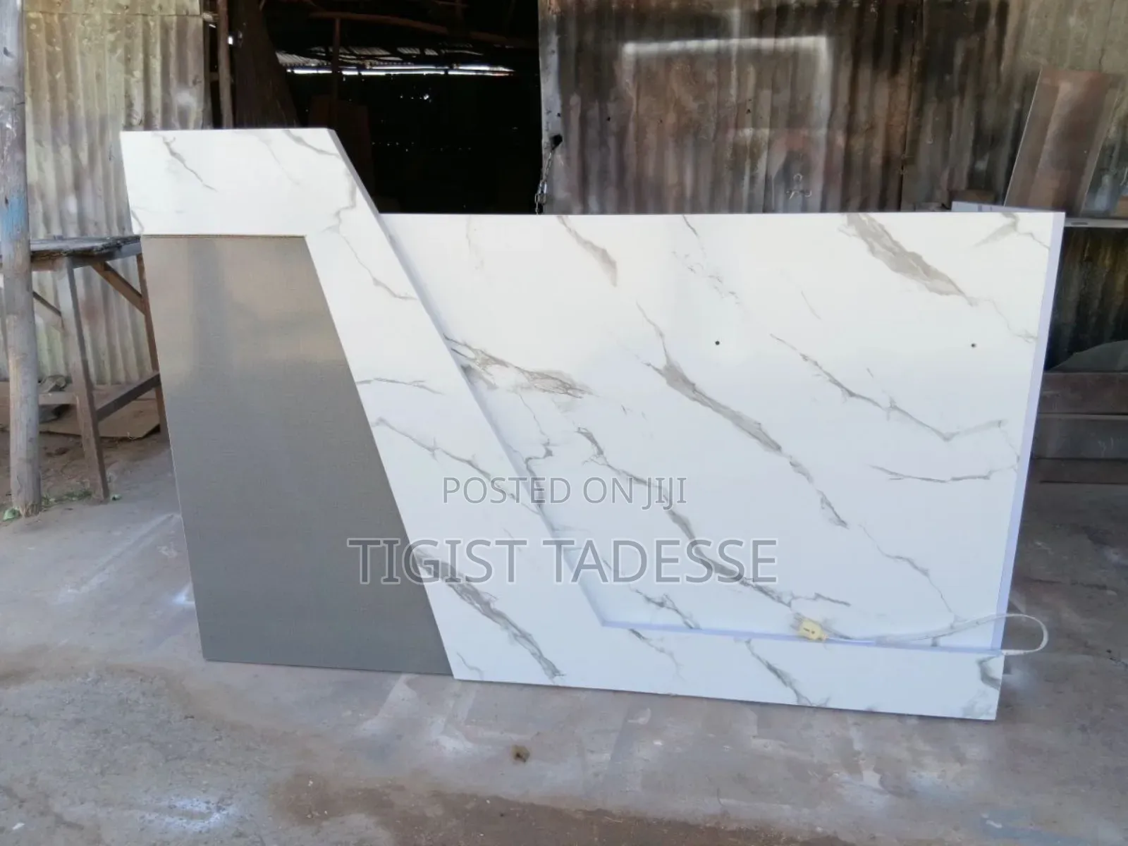 Reception Table 170cm for Your Office Need