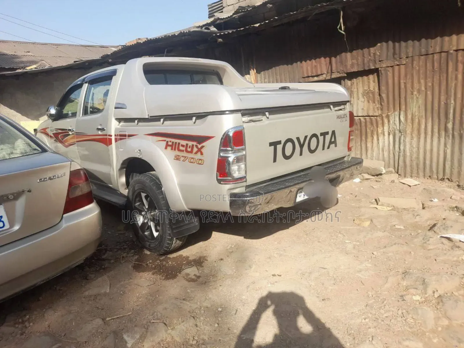 Toyota Hilux 2014 Teal