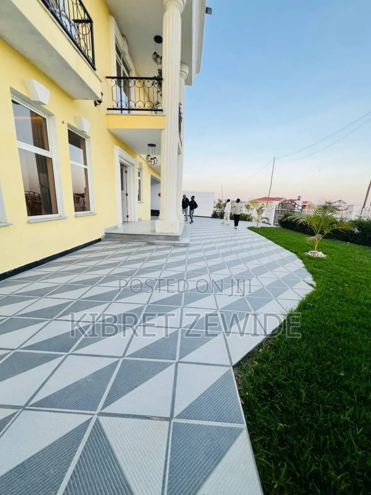 Furnished 7bdrm House in Abrham Legese, Yeka for sale