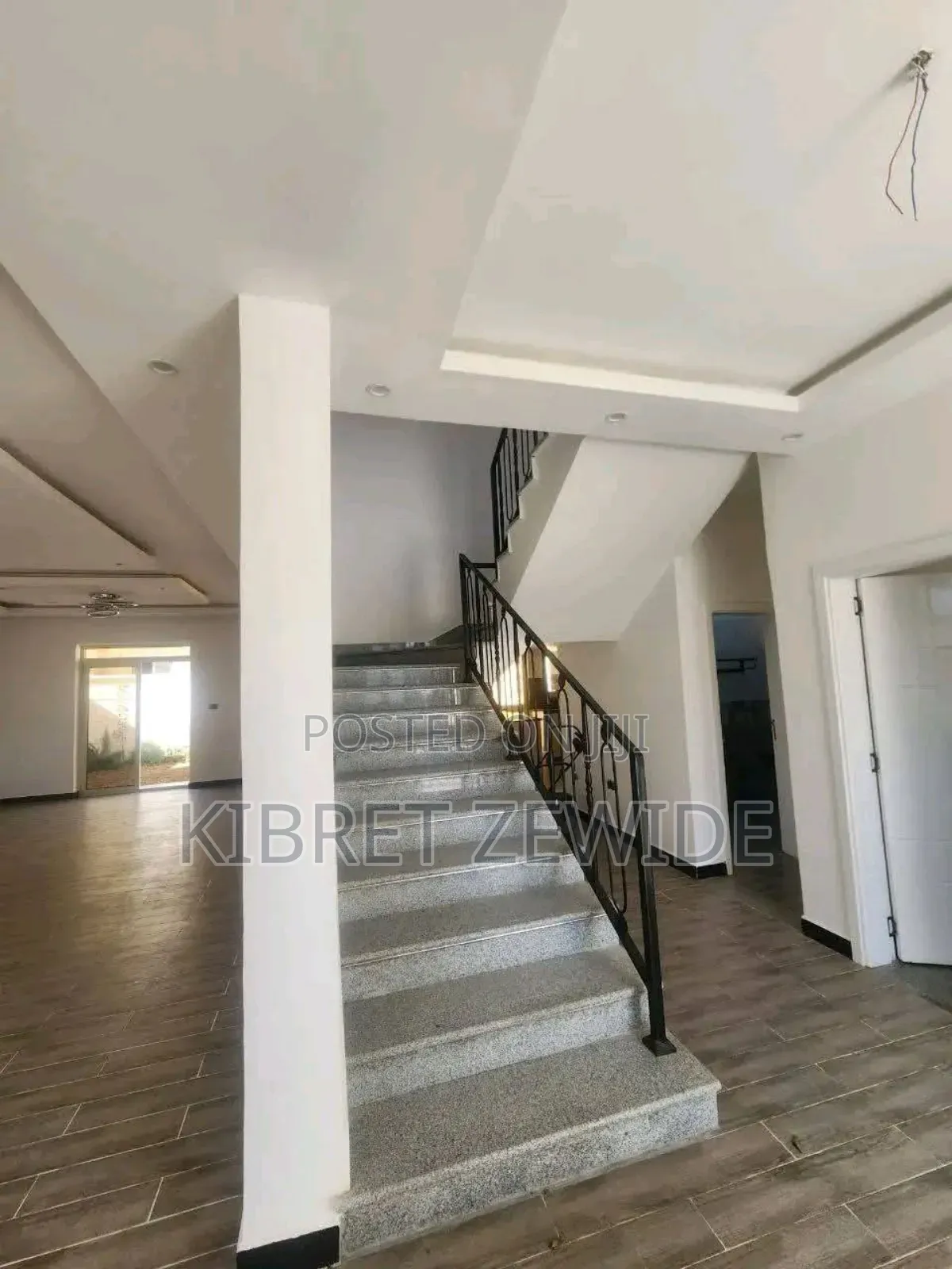 Furnished 7bdrm House in Abrham Legese, Yeka for sale