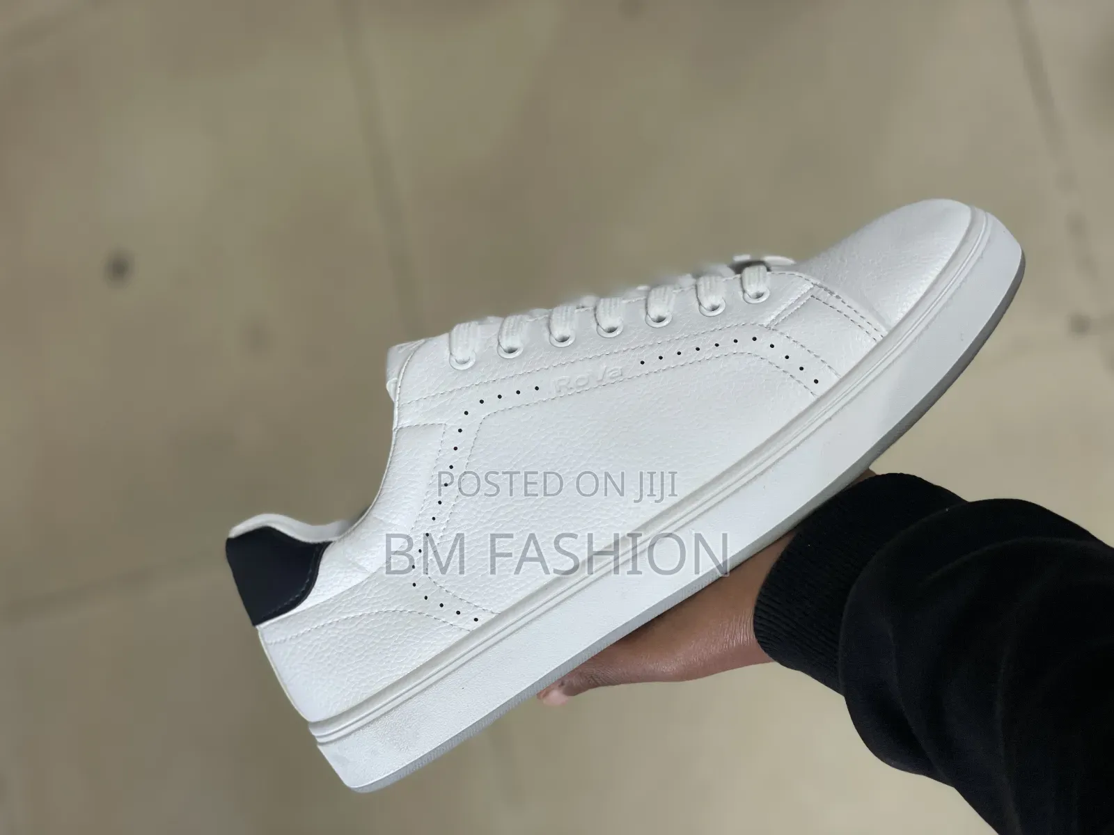 Brand New Rova White Sneakers "Your New Favourite Kicks"