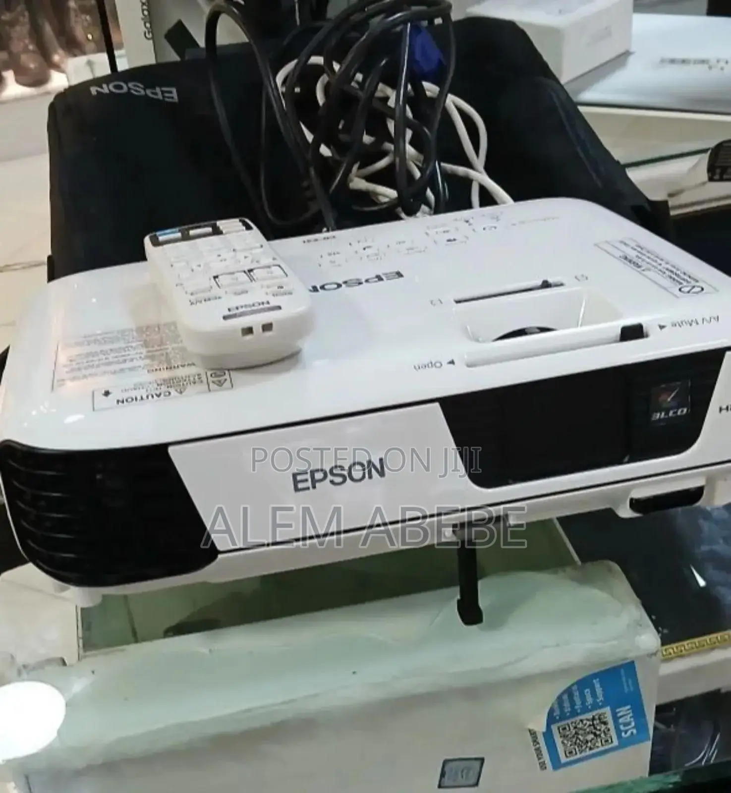 Ephone Projector
