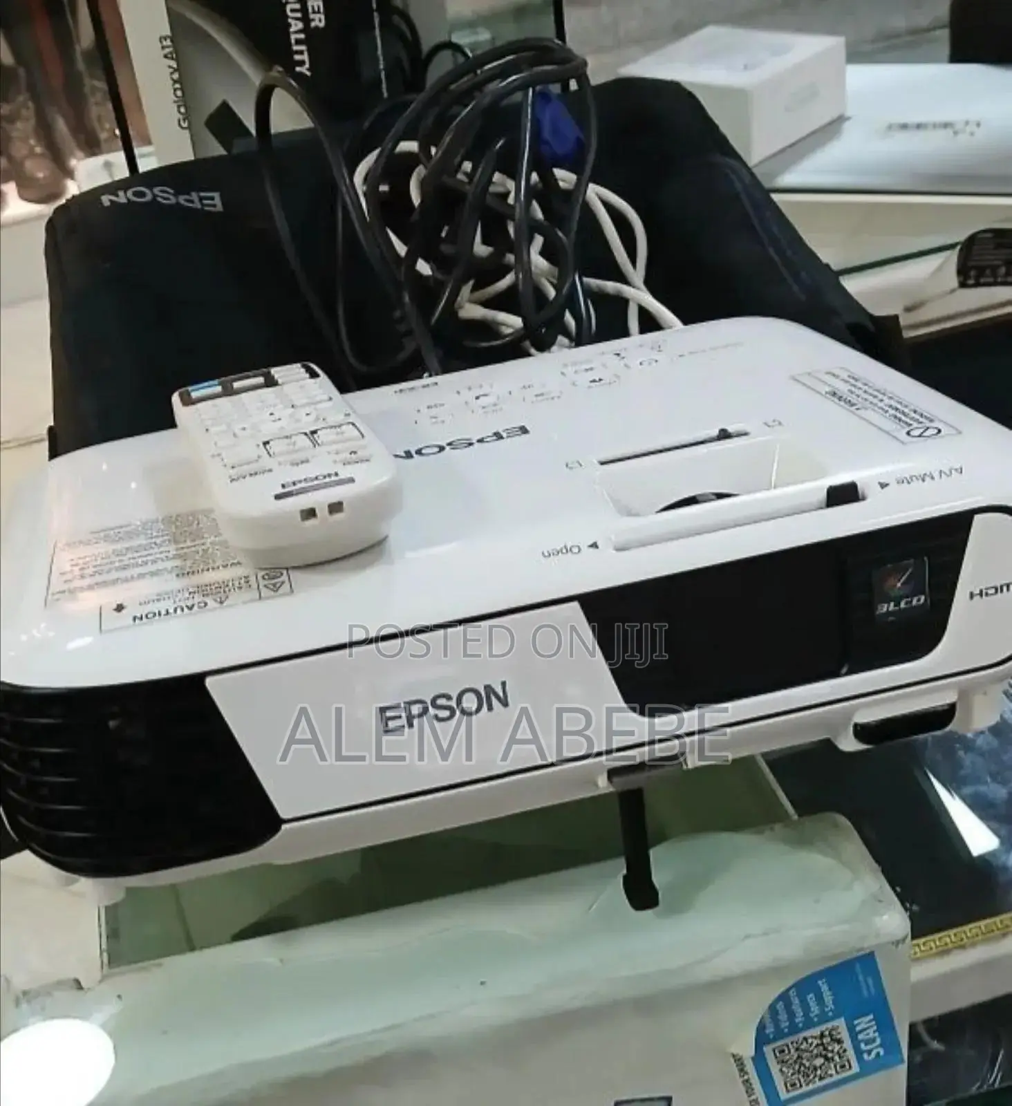 Ephone Projector