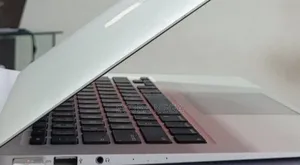Laptop Apple MacBook Air 2014 8GB Intel Core i7 SSD 512GB