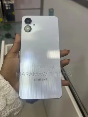 New Samsung Galaxy A06 64 GB White