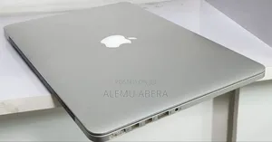 New Laptop Apple MacBook Pro 2015 8GB Intel Core i5 SSD 128GB