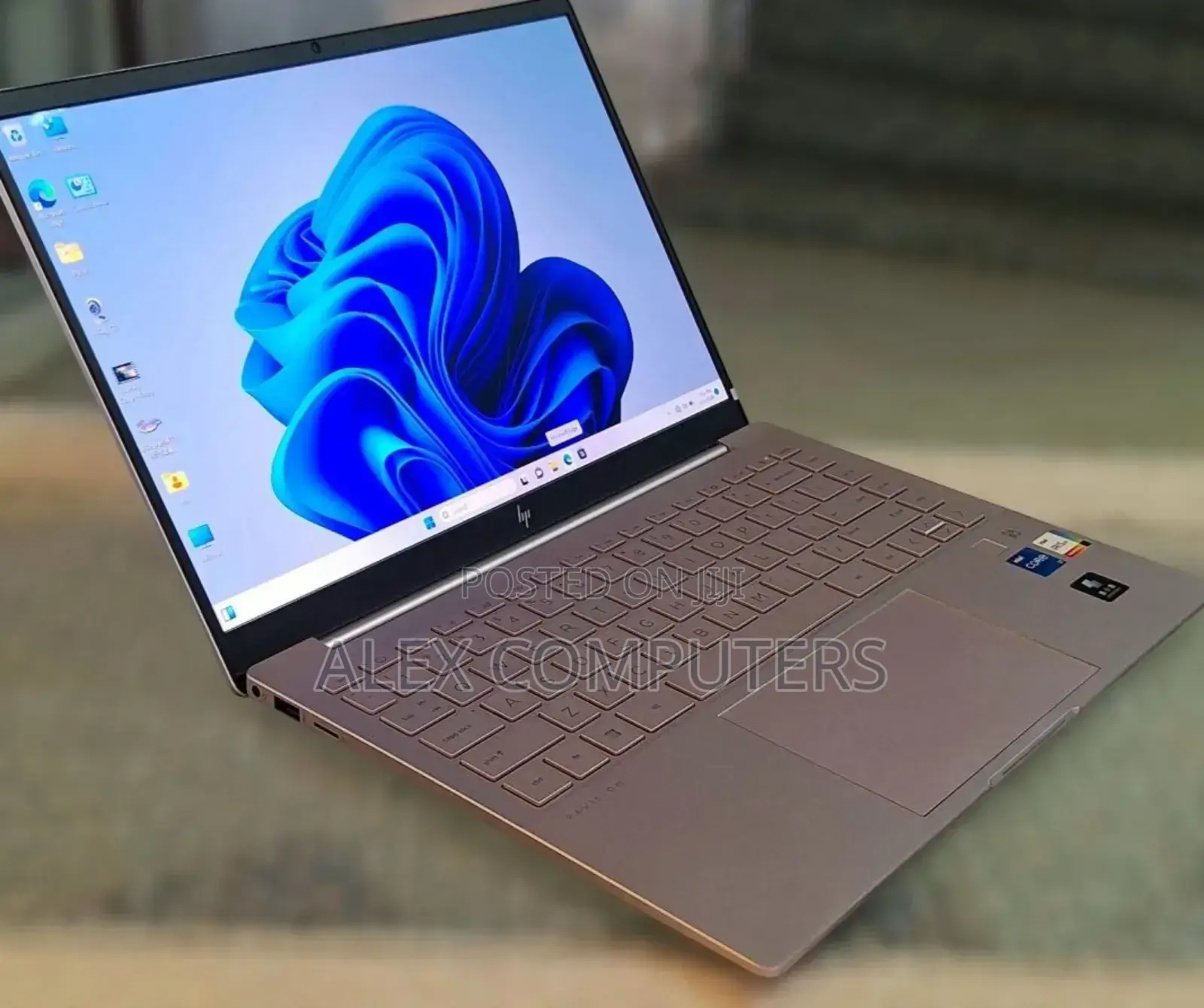 New Laptop HP Pavilion 15 16GB Intel Core i7 SSD 1T
