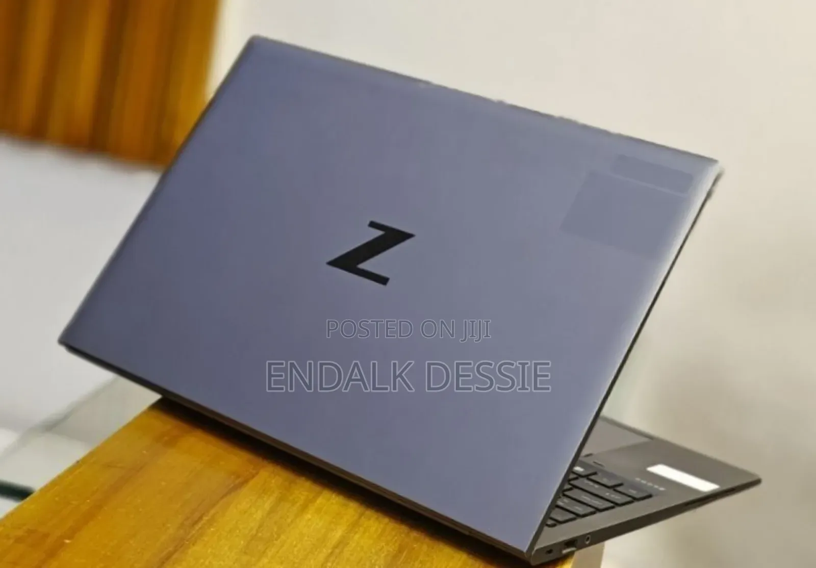 New Laptop HP ZBook Firefly 15 G7 16GB Intel Core i7 SSD 512GB