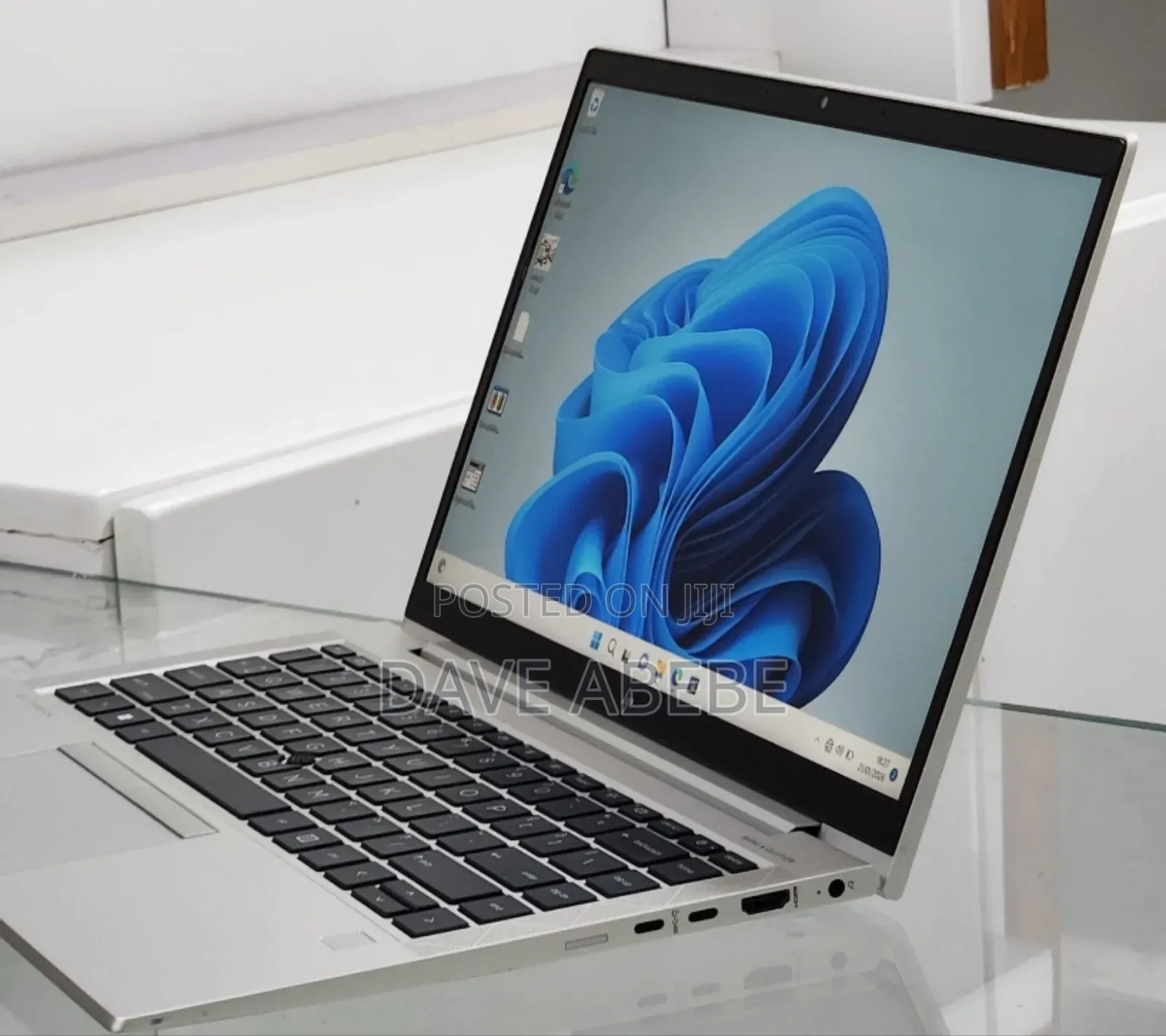 New Laptop HP EliteBook 840 G8 16GB AMD Ryzen 5 SSD 512GB