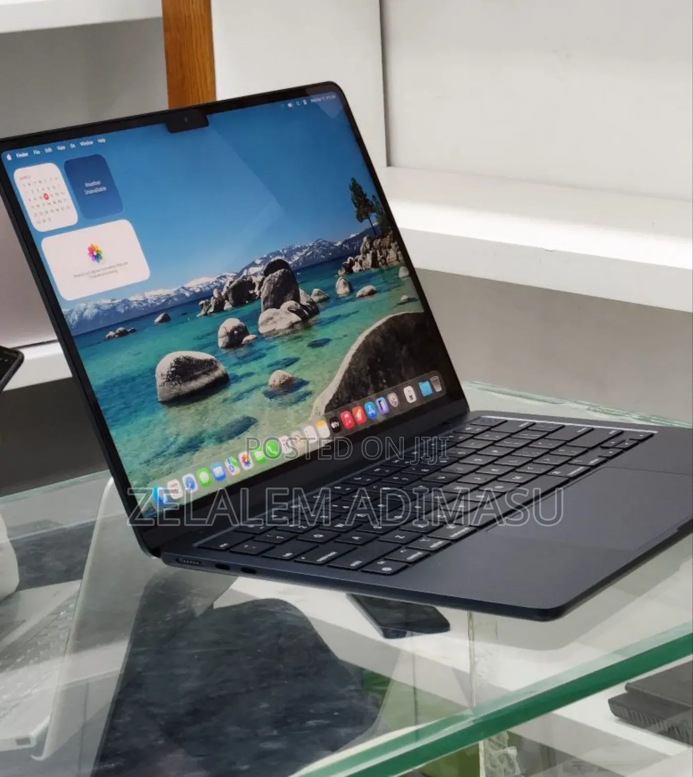 New Laptop Apple MacBook Air 2024 M3 13-inch 16GB Apple M3 SSD 512GB