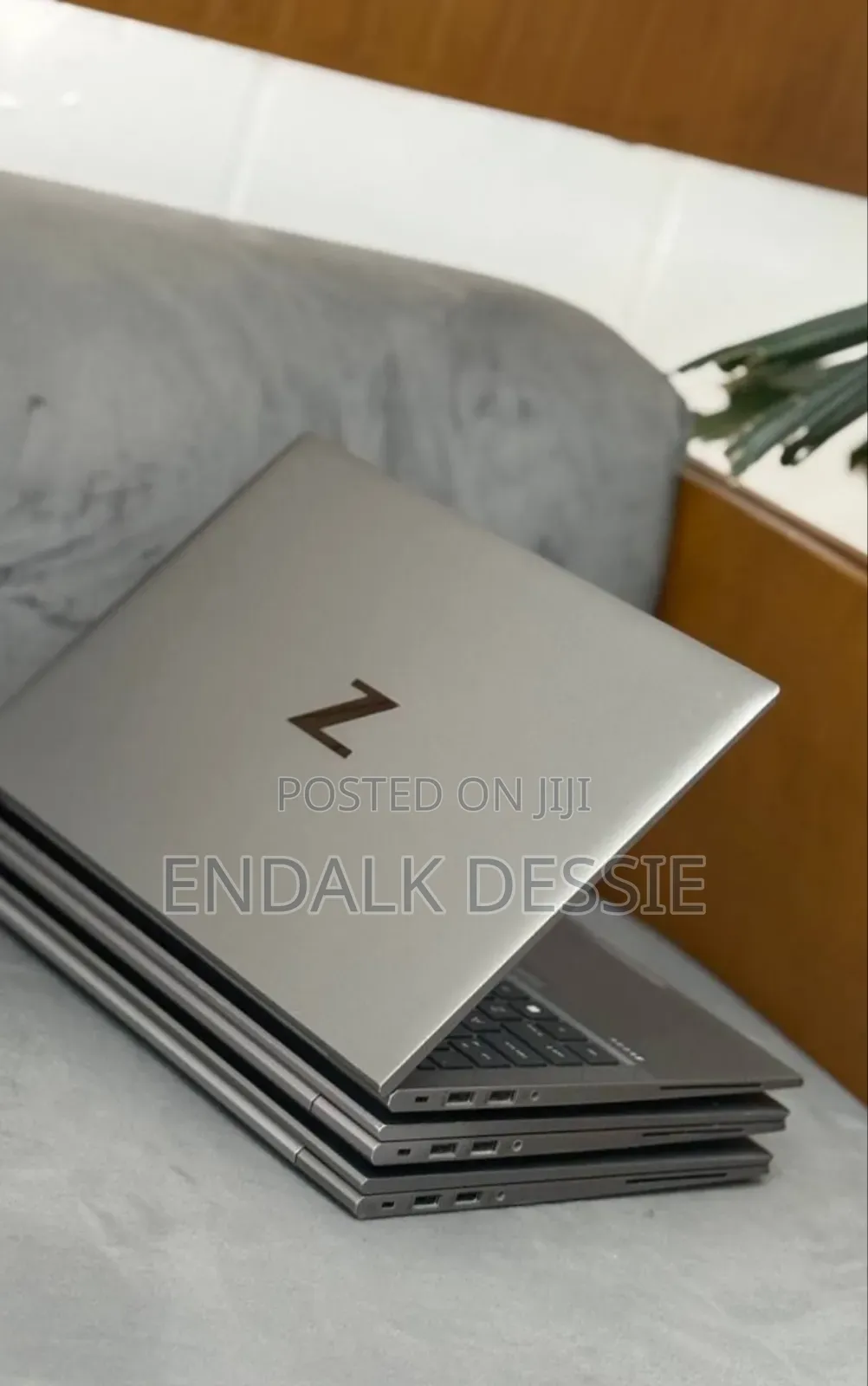 New Laptop HP ZBook Firefly G8 16GB Intel Core i7 SSD 512GB