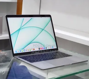New Laptop Apple MacBook Pro 2019 16GB Intel Core i7 SSD 1T