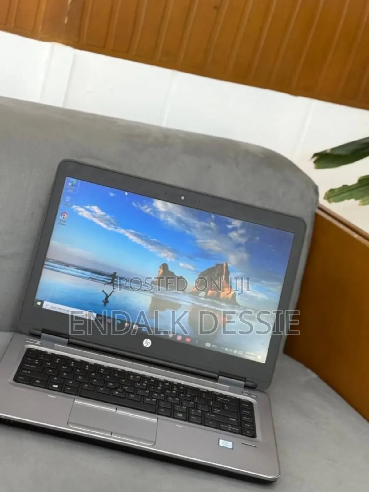 New Laptop HP ProBook 640 G2 8GB Intel Core i5 SSD 256GB
