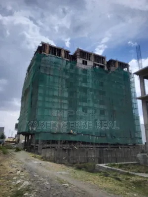 3bdrm Apartment in Yeka for sale