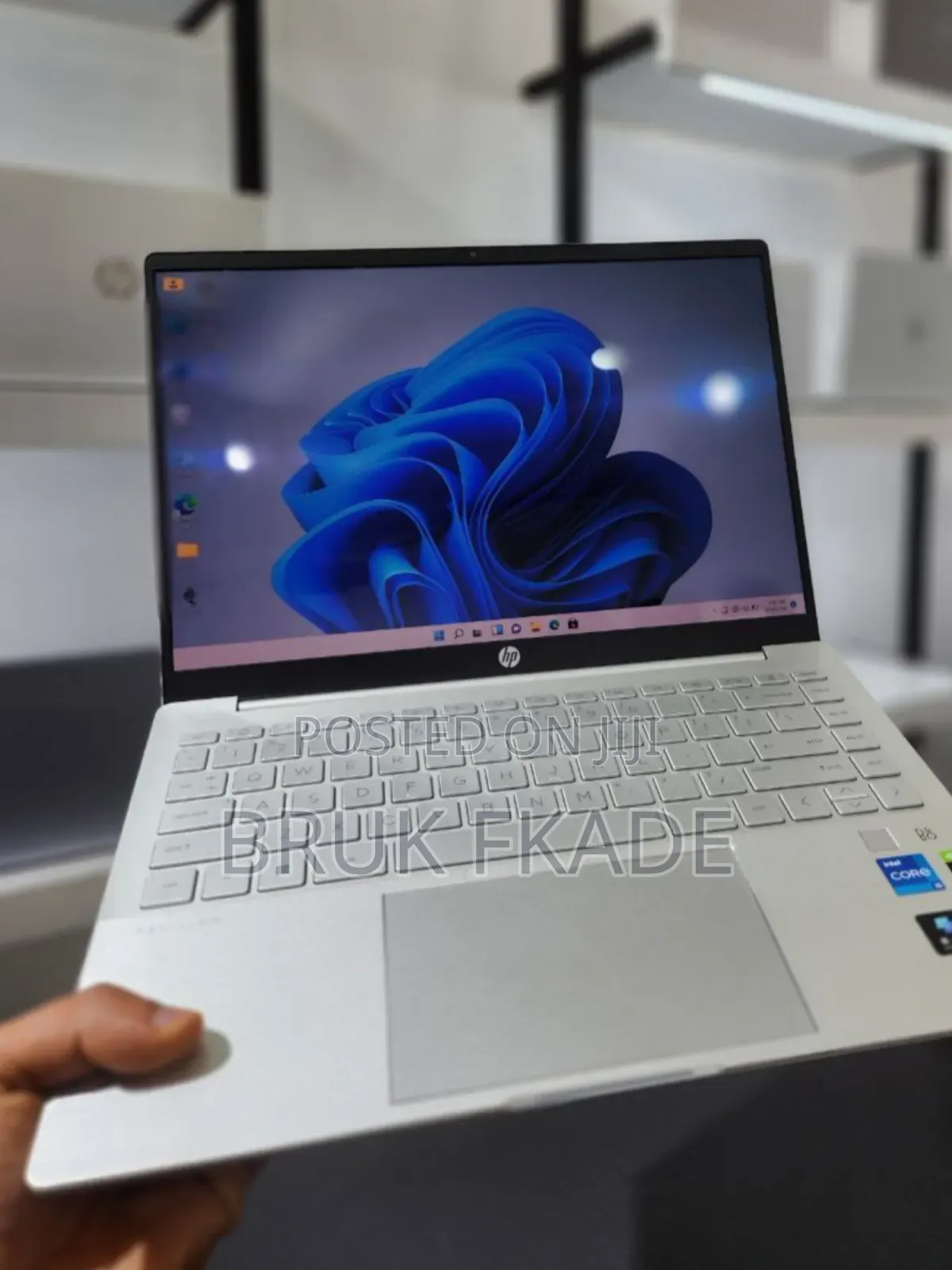 New Laptop HP Pavilion 14 16GB Intel Core i5 SSD 512GB