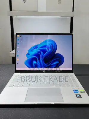 New Laptop HP Pavilion 14 16GB Intel Core i5 SSD 512GB