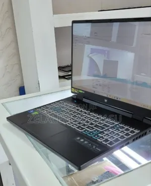 New Laptop Acer Predator Helios 300 16GB Intel Core i7 SSD 1T