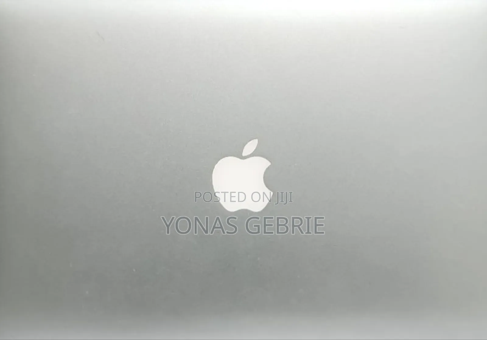 New Laptop Apple MacBook Air 2012 4GB Intel Core i5 SSD 128GB