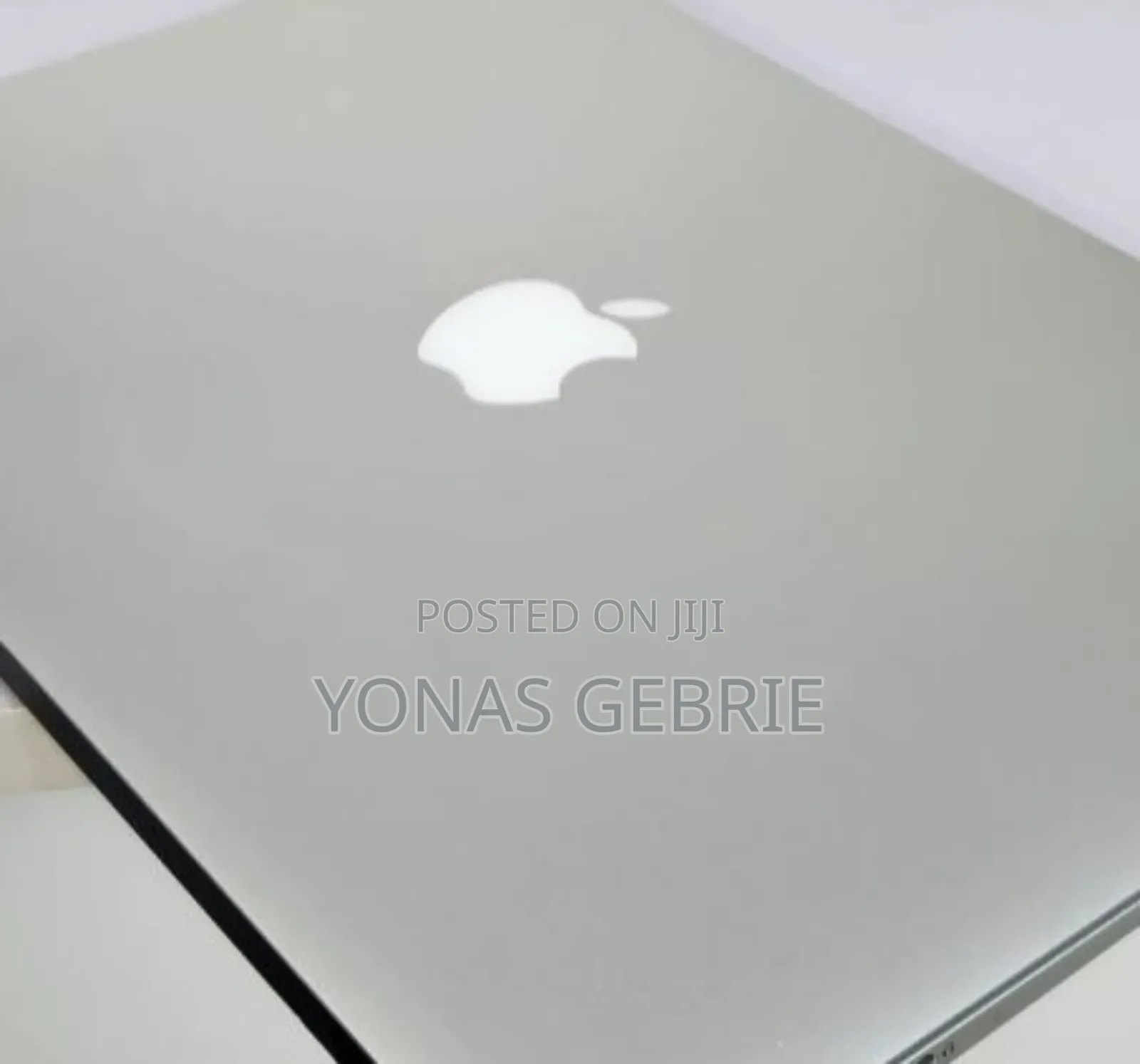 New Laptop Apple MacBook Air 2012 4GB Intel Core i5 SSD 128GB