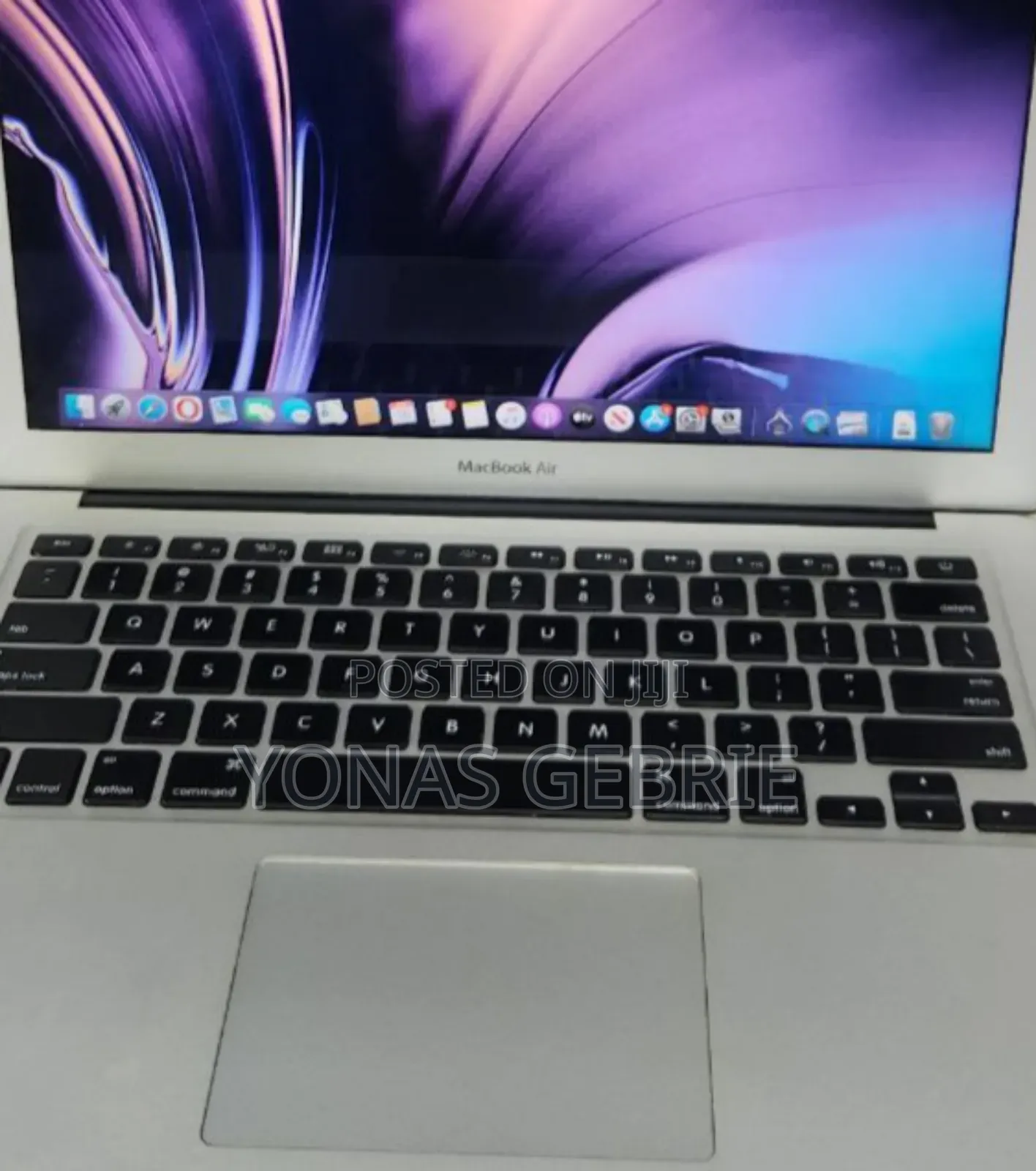 New Laptop Apple MacBook Air 2012 4GB Intel Core i5 SSD 128GB
