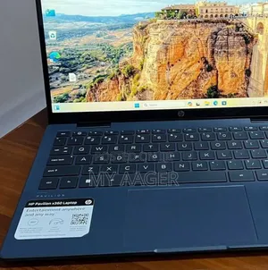 New Laptop HP Pavilion 15 16GB Intel Core i3 SSD 512GB