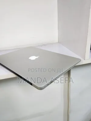 New Laptop Apple MacBook Air 2012 4GB Intel Core i5 SSD 128GB