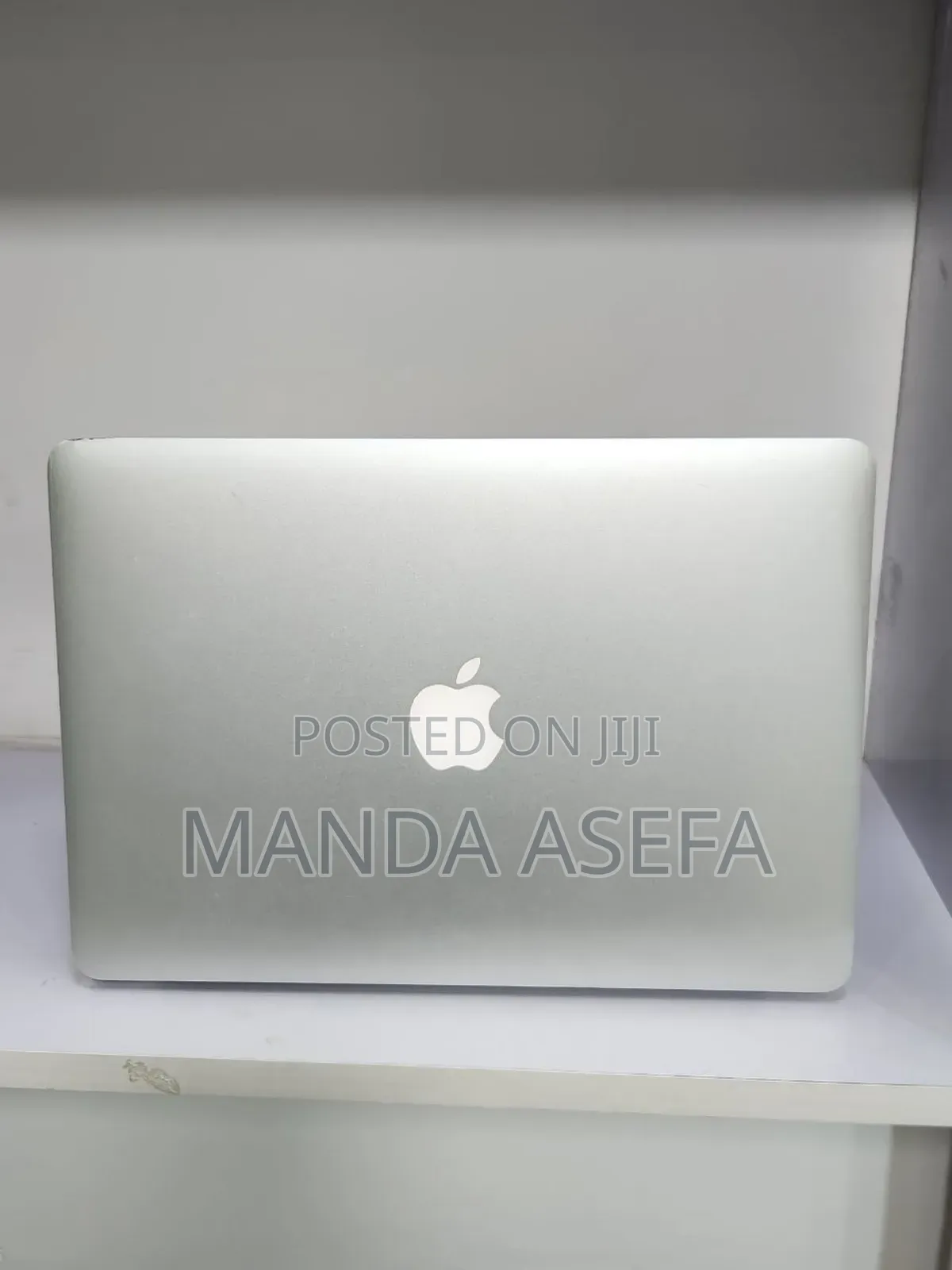 New Laptop Apple MacBook Air 2012 4GB Intel Core i5 SSD 128GB