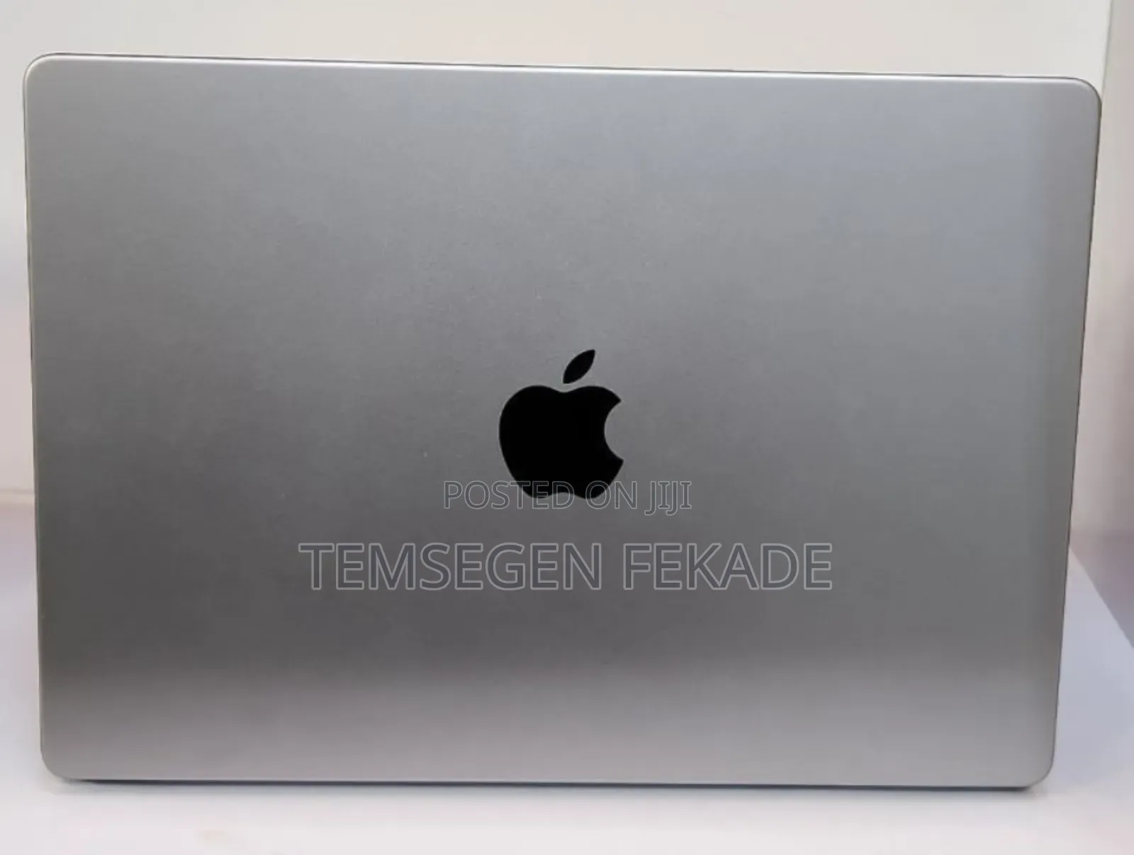 New Laptop Apple MacBook Pro 2021 M1 16GB Apple M1 Pro SSD 512GB