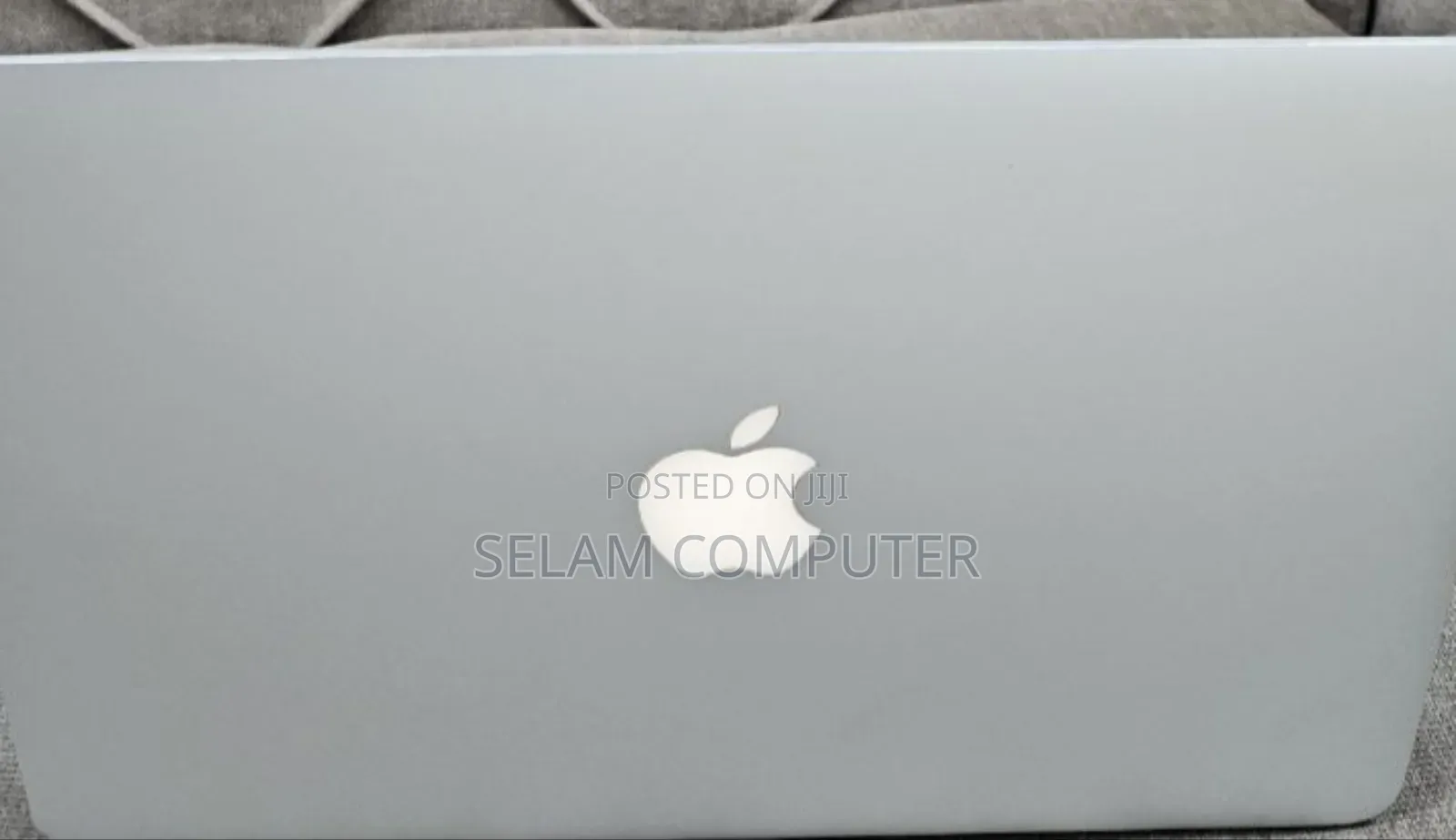 New Laptop Apple MacBook Pro 2017 8GB Intel Core i7 SSD 256GB