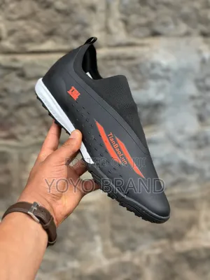 New Arrival TBL Tianbaoloun Black Futsal Soccer Cleats