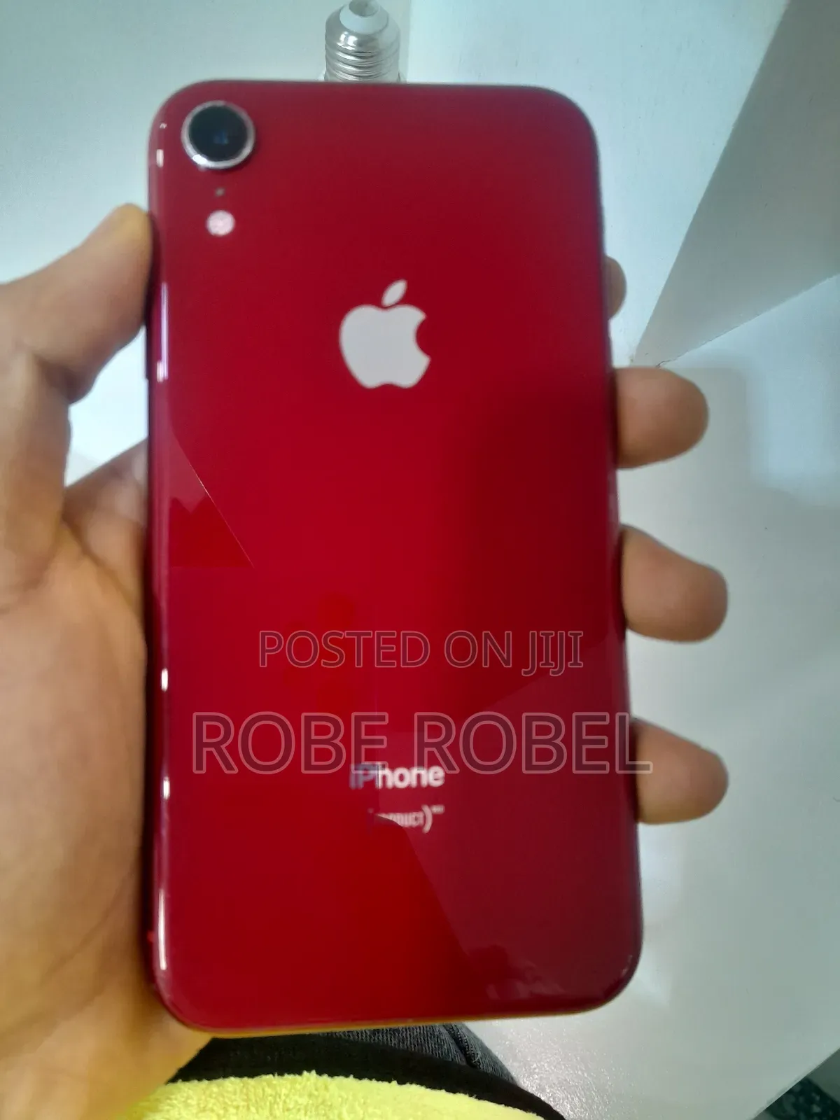New Apple XR 64 GB Red