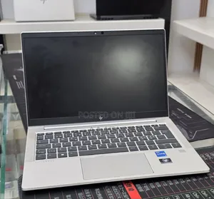 New Laptop HP 630 16GB Intel Core i5 SSD 512GB