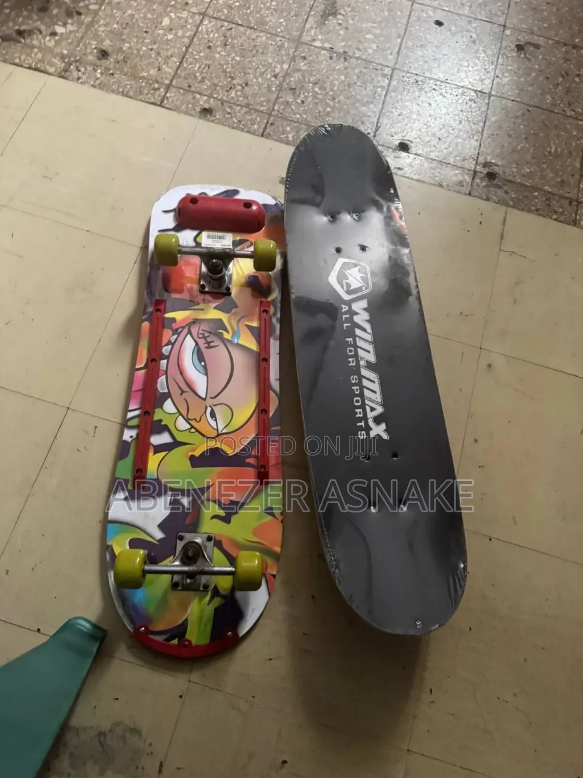 Skateboard